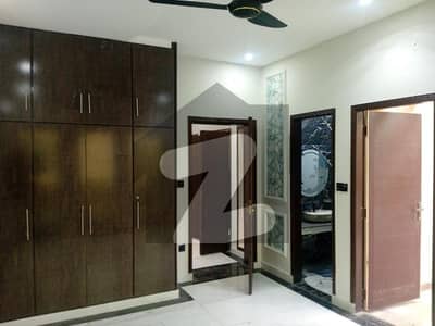 بی او آر ۔ بورڈ آف ریوینیو ہاؤسنگ سوسائٹی لاہور میں 6 کمروں کا 10 مرلہ مکان 6.0 کروڑ میں برائے فروخت۔