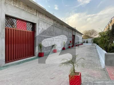 WAREHOUSE FOR RENT TARNOL, FATEH JANG ROAD Location: Tarnol, Fateh Jang Road (Near Motorway) Covered Area: 17,000 Sq. Ft