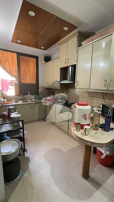 9 Marla Uper Portion For Rent ( Near Meezan Bank)