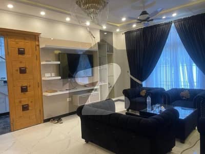 LUXURIOUS HOUSE FOR RENT IN F-8