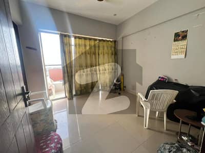 2 Bed Lounge Flat for Sale in Pili Bheet | 4th Floor | Roof Access | Transfer Flat
