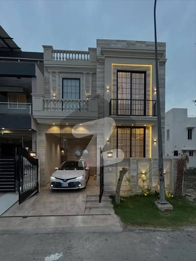 5 Marla Brand New Full House Available For sale In DHA Phase 9Town
