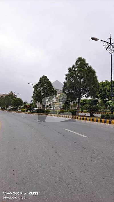 10Marla Ideal Location Solid Land Plot With Stunning Hills View