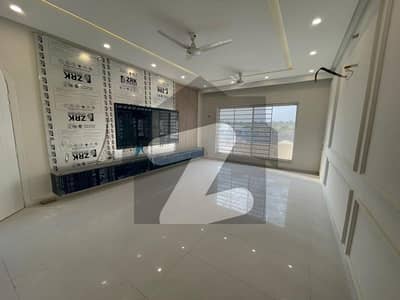 D 4 Kanal Brand New Farm House Available For Sale In Gulberg Green Islamabad