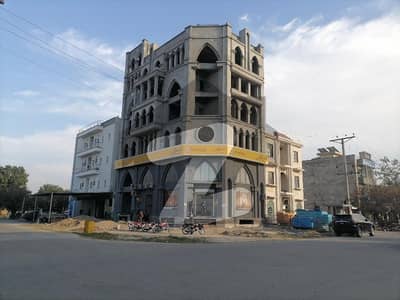 Corner In Izmir Town 5 Marla Residential Plot For sale