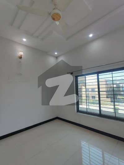 Multi Garden B-17 Block C Upper Portion For Rent Neat And Clean House Near To The J7 Emporium