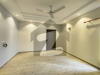 1 Kanal Upper Portion Like Brand New In DHA Phase 6