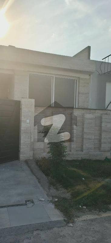 4.5 Marla Single-Storey House For Sale Prime Location