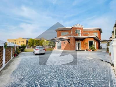 2.5 KANAL SLIGHTLY USED VILLA FOR RENT IN BAHRIA   GARDEN CITY ZONE 1 ISLAMABAD