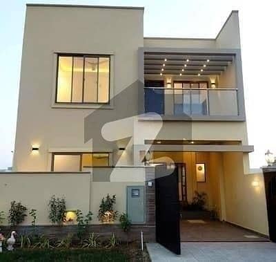 3Bed DDL 125sq yd Villa FOR SALE at ALI BLOCK All amenities nearby including MOSQUE, General Store & Parks