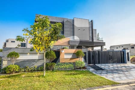 One Kanal Slightly Use Like Brand new House For Sale Owner Build House Near to Park & Masjid