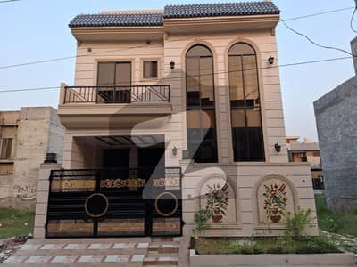 بسم اللہ ہاؤسنگ سکیم جی ٹی روڈ,لاہور میں 5 مرلہ مکان 2.17 کروڑ میں برائے فروخت۔