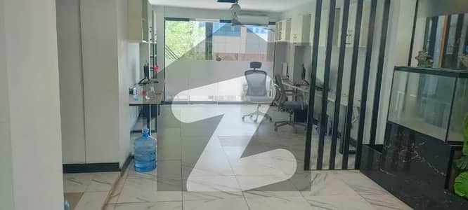 Property Connect Offers! 1100 Sq Ft Office Floor Available For Rent In Blue Area