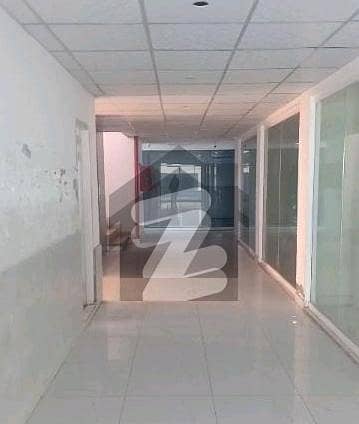 Property Connect!3000 Sqft 1st Floor Modern Office Space For Rent In Gulberg|IT Firms, Software Houses, Consultancies, And Multinational Setups. |