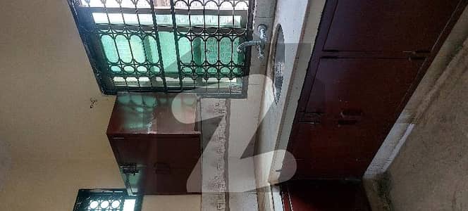 Allama Iqbal Town - Neelam Block House Sized 5 Marla For sale