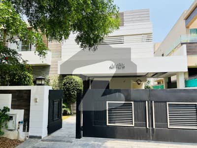 1 KANAL FULL HOUSE FOR RENT_ DHA PHASE 6