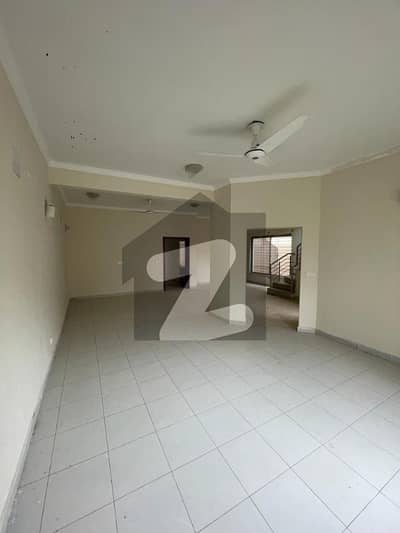 235sq yd Villas at Precinct-31 Close to Gallery and Mosque are Available FOR SALE