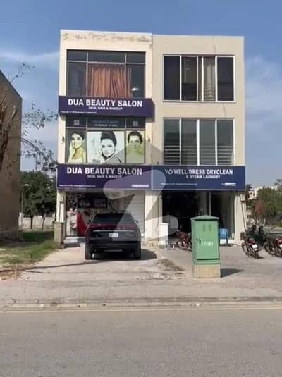 3 Marla Commercial Plaza For Sale In Bahria Town Lahore ( Rental Income 110 Thousand )