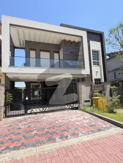 10 Marla Brand New designer house for Sale on Prime location of Bahria Town