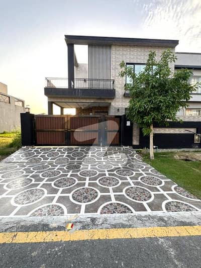 Exclusive 10 Marla Double Unit House For Sale In DHA Phase 7