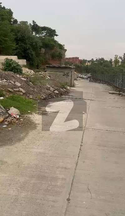 جی ٹی روڈ راولپنڈی میں 7 مرلہ کمرشل پلاٹ 7.5 کروڑ میں برائے فروخت۔