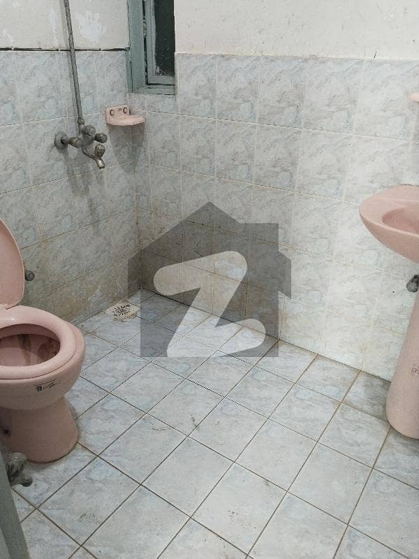 9 9