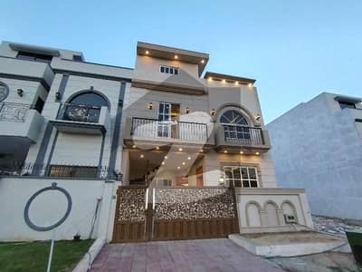 جی ۔ 15/3 جی ۔ 15,اسلام آباد میں 5 کمروں کا 6 مرلہ مکان 3.65 کروڑ میں برائے فروخت۔