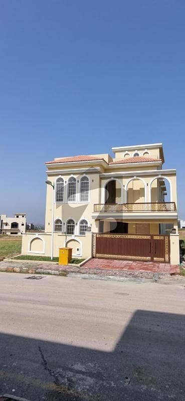 10 Marla House Is Available For Rent In Bahria Town Phase 8 Block G Rawalpindi
