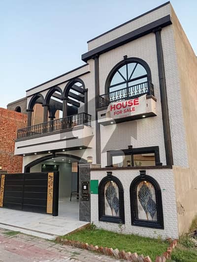 بحریہ آرچرڈ فیز 1 ۔ سدرن بحریہ آرچرڈ فیز 1,بحریہ آرچرڈ,لاہور میں 5 کمروں کا 8 مرلہ مکان 2.65 کروڑ میں برائے فروخت۔ بحریہ آرچرڈ فیز 1 ۔ سدرن بحریہ آرچرڈ فیز 1,بحریہ آرچرڈ,لاہور میں 5 کمروں کا 8 مرلہ مکان 2.65 کروڑ میں برائے فروخت۔