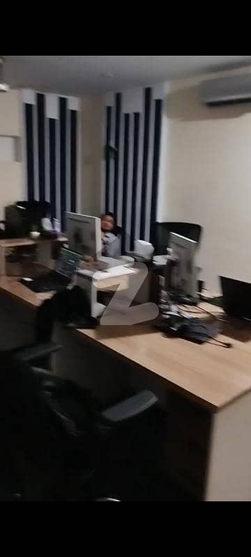 500 Yards Basement and 1st Floor With Separate Entrance Near To Jheel Park Office For Rent