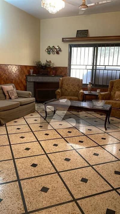 1000 Sq Yd Twin Houses for Sale on Main Nazmuddin Road Prime Location in F-7 Islamabad | 45 Crore