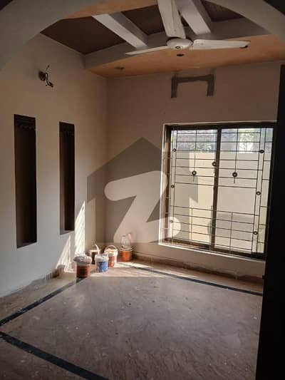 5 Marla Full House 2 Single Kitchen 3 Bed House For Rent
