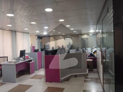 ایم ایم عالم روڈ گلبرگ,لاہور میں 2 کنال Studio دفتر 18.0 لاکھ میں برائے فروخت۔