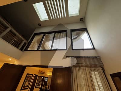 نارتھ ناظم آباد ۔ بلاک ایف نارتھ ناظم آباد,کراچی میں 8 کمروں کا 2 کنال مکان 26.5 کروڑ میں برائے فروخت۔