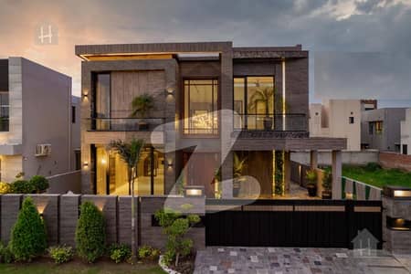 1 Kanal Top Class Design House For Sale In DHA Lahore
