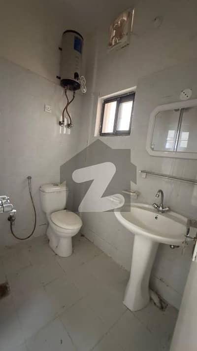 I. 16 PHA APARTMENT FOR SALE.