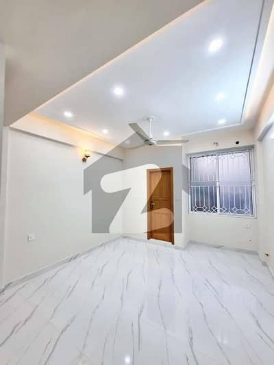 850 SQFT Fully Renovated Prime Office / Commercial Space - Main Boulevard Facing - I-8 Markaz Islamabad