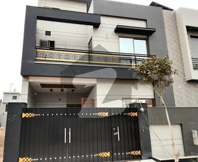 Brand New Full House Double Story Reasonable Rent