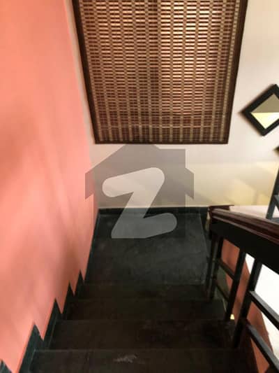 ڈی ایچ اے فیز 8 سابقہ ​​پارک ویو ڈی ایچ اے فیز 8,ڈی ایچ اے ڈیفینس,لاہور میں 3 کمروں کا 1 کنال بالائی پورشن 1.2 لاکھ میں کرایہ پر دستیاب ہے۔