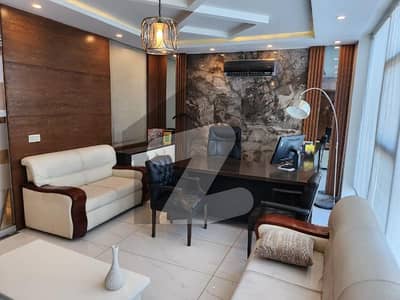 8 MARLA OFFICE AVAILABLE FOR RENT
