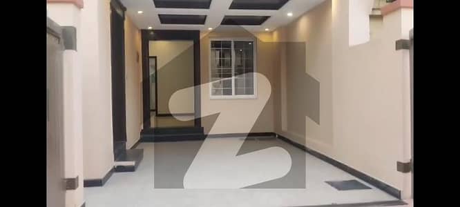 Beautiful Location 5 Marla Double Story House For Rent in Phase 8 Bahria Town