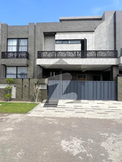 10 Marla Brand New Luxury House for Sale in Bankers Avenue Cooperative Housing Society