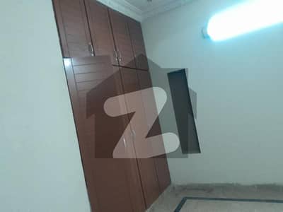 5 Marla Lower Portion Available For Rent Wapda Town Ph1 Block G4