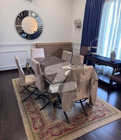 Prime Location House Of 500 Square Yards Available In DHA Phase 8