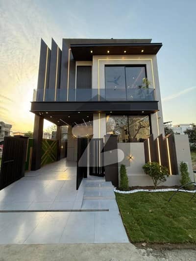 5 Marla Ultra Modern Brand New House For Sale In DHA 9 Town Lahore