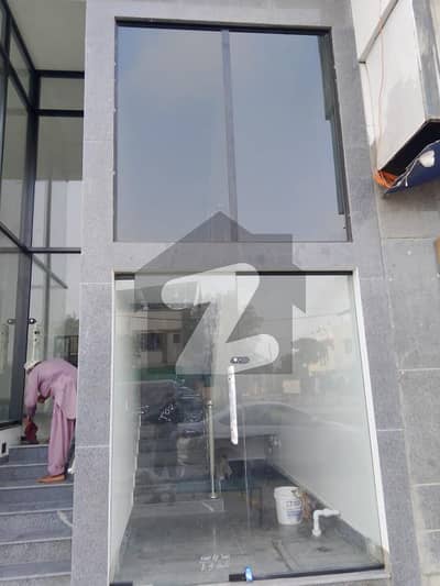 OFFICE BUILDING 100 SQ. YARDS G+4 WITH BASEMENT PHASE VI DHA KARACHI FOR RENT