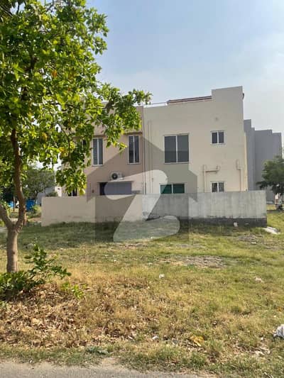 Corner Plot No-600 Block B - 5 Marla Plot On Top Location of Phase 9 Town DHA Lahore For Urgent Sale