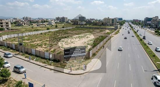 آئی ۔ 10 اسلام آباد میں 6 کنال Studio عمارت 55.0 کروڑ میں برائے فروخت۔