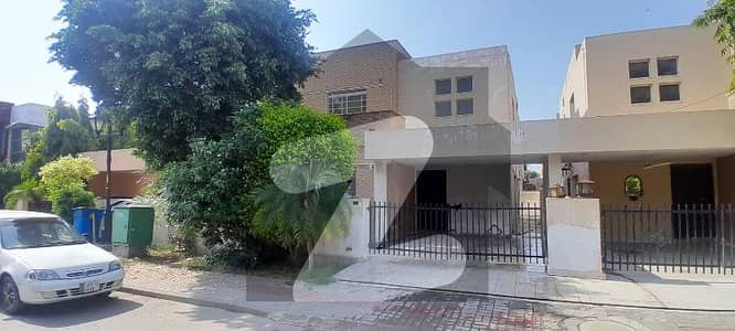 8 Marla House Safari Villa For Sale Bahria Town Lahore