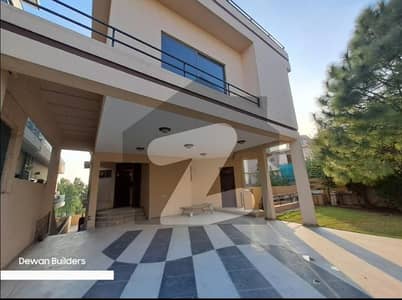 1 Kanal Fully Heighted House for Sale
